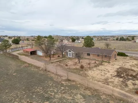 922 W Mcculloch Blvd, Pueblo West, CO 81007