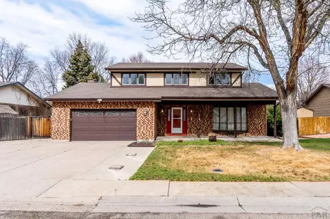 3 Knightsbridge Pl, Pueblo, CO 81001