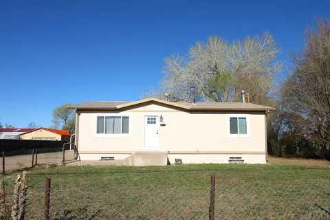 1213 23rd Ln, Pueblo, CO 81006