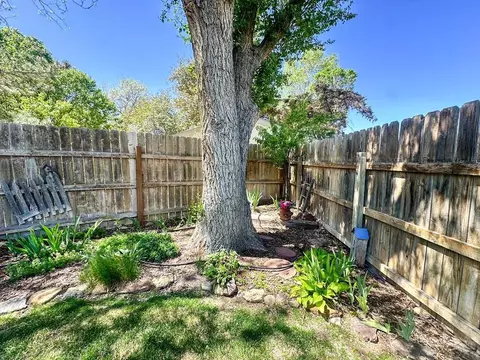 Exterior - 407 Conifer Cir, Lamar, CO 81052 photo 5 of 8