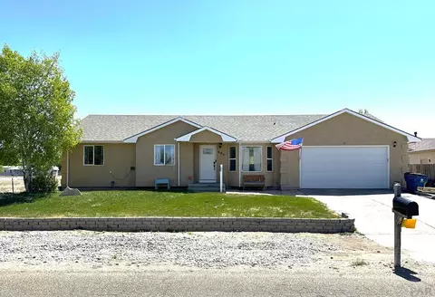 692 S Aguilar Dr, Pueblo West, CO 81007