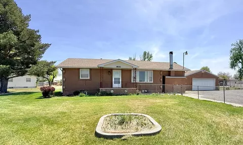 2202 Harvey Pl, Pueblo, CO 81006