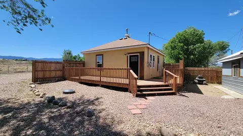 405407 S Robinson Ave, Florence, CO 81226