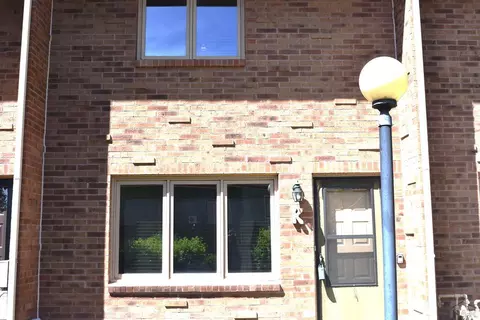 2111 Chatalet Ln #K, Pueblo, CO 81005
