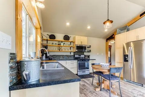 Kitchen - 11751 County Rd 319, Weston, CO 81091 photo 4 of 5