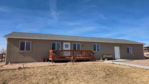 215 Sherrill Dr, Penrose, CO 81240