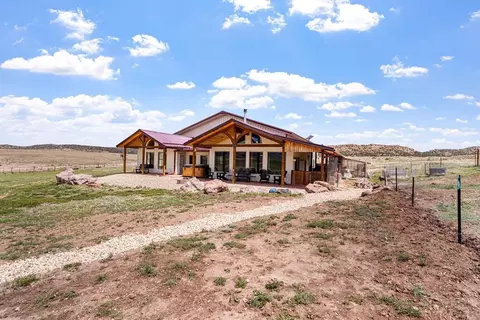 1800 Oak Grove Cir, Westcliffe, CO 81252