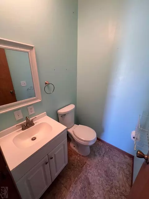 Bath - 7937 Mount Baldy Dr, Rye, CO 81069 photo 6 of 6