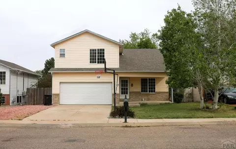 8 Borman Ct, Pueblo, CO 81001