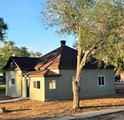 125 4th St, Cheraw, CO 81030