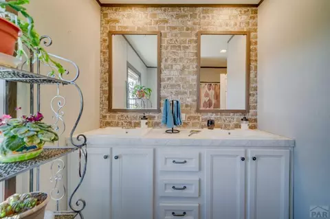 Bath - 2664 Comanche Dr, Walsenburg, CO 81089 photo 6 of 7