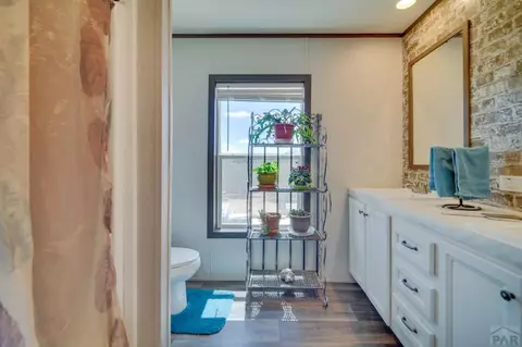 Bath - 2664 Comanche Dr, Walsenburg, CO 81089 photo 4 of 7