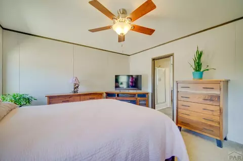 Bedroom - 2664 Comanche Dr, Walsenburg, CO 81089 photo 4 of 9