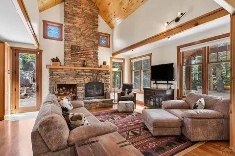 Living - 10 Robert Rd, Rye, CO 81069 photo 3 of 6