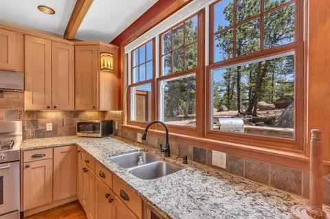 Kitchen - 10 Robert Rd, Rye, CO 81069 photo 9 of 14