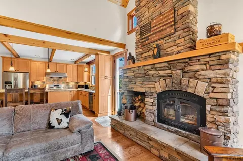 Living - 10 Robert Rd, Rye, CO 81069 photo 5 of 6