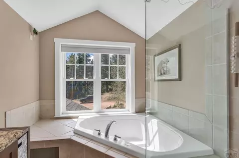 Bath - 10 Robert Rd, Rye, CO 81069 photo 5 of 7