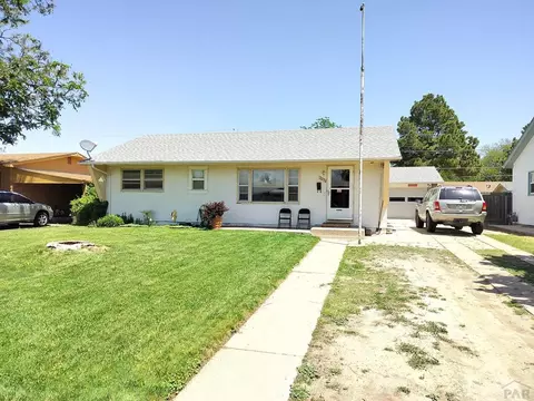 2036 Driftwood Ln, Pueblo, CO 81005