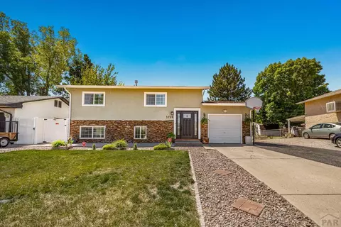 3726 Canterbury Ln, Pueblo, CO 81005