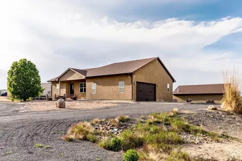 1476 N Bowen Dr, Pueblo West, CO 81007