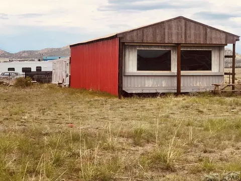 38 William Ave, Westcliffe, CO 81252
