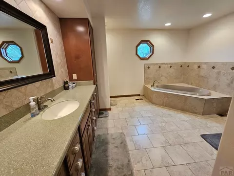 Bath - 410 Welton St, Wiley, CO 81092 photo 2 of 6