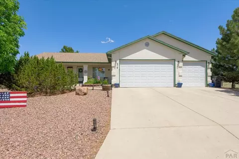 319 W Blue Jay Pl, Pueblo West, CO 81007