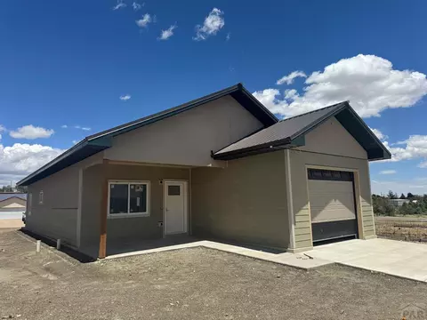 329 Camillus Ave, Trinidad, CO 81082