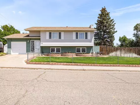 29 Dick Trefz St, Pueblo, CO 81001