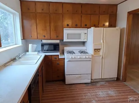 Kitchen - 641 S 7th Ave, Springfield, CO 81073 photo 2 of 2