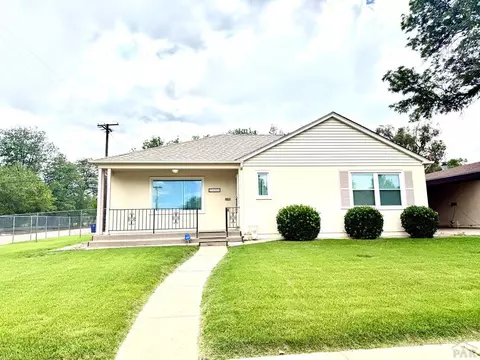 2303 Coronado Rd, Pueblo, CO 81004