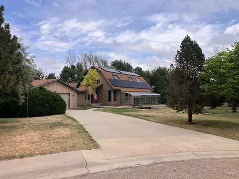 700 Lois Ln, Rocky Ford, CO 81067