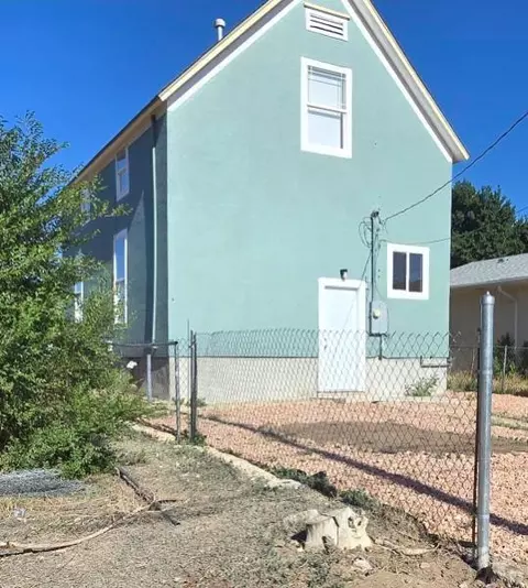 402 Lincoln Ave, La Junta, CO 81050