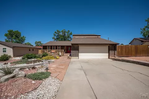 3231 Shalimar Ter, Pueblo, CO 81008