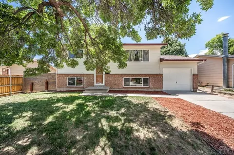 3704 Farabaugh Ln, Pueblo, CO 81005
