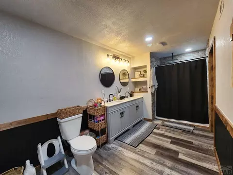 Bath - 988 S Main St, Springfield, CO 81073 photo 1 of 4