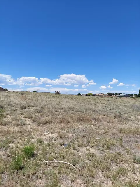 1069 S Limestone Ln, Pueblo West, CO 81007
