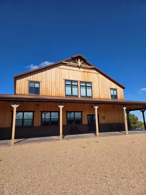 2280 Bronquist Rd, Pueblo, CO 81005
