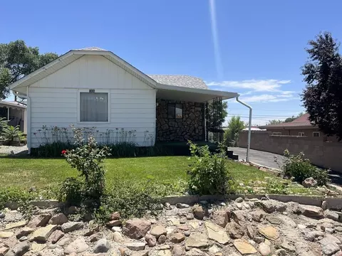 1806 E 3rd St E, Pueblo, CO 81001