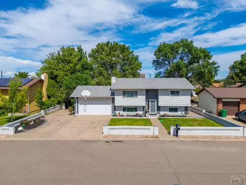 1256 20 12 Ln, Pueblo, CO 81006