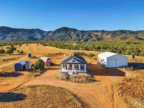 8200 County Road 132, Penrose, CO 81240