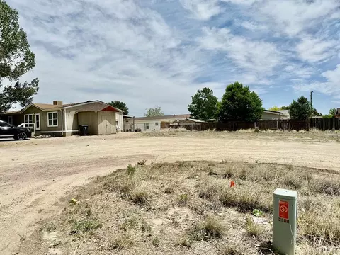 2310 Mountain Valley Ct, Pueblo, CO 81003