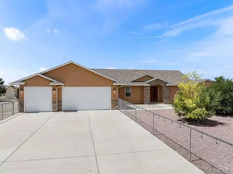 1450 E Farley Ave, Pueblo West, CO 81007