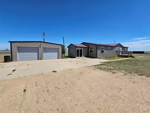 Exterior - 28290 County Rd 31, Springfield, CO 81073 photo 4 of 10