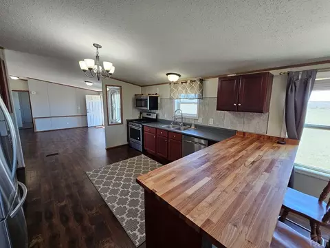 Kitchen - 28290 County Rd 31, Springfield, CO 81073 photo 4 of 5