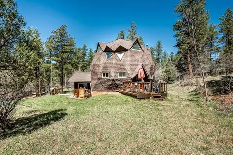 4962 N Creek Rd, Beulah, CO 81023