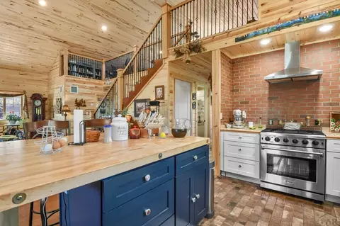 Kitchen - 150 Julia Rd, Guffey, CO 80820 photo 3 of 4