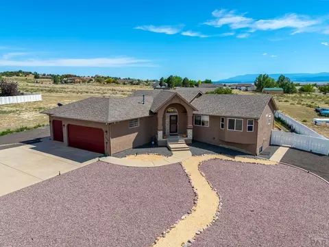 1620 W Camino De Los Ranchos, Pueblo West, CO 81007