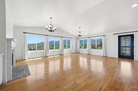 6912 Geronimo Rd, Colorado City, CO 81019 photo 2