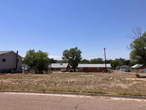 1202 Cimarron Ave, La Junta, CO 81050 photo 1
